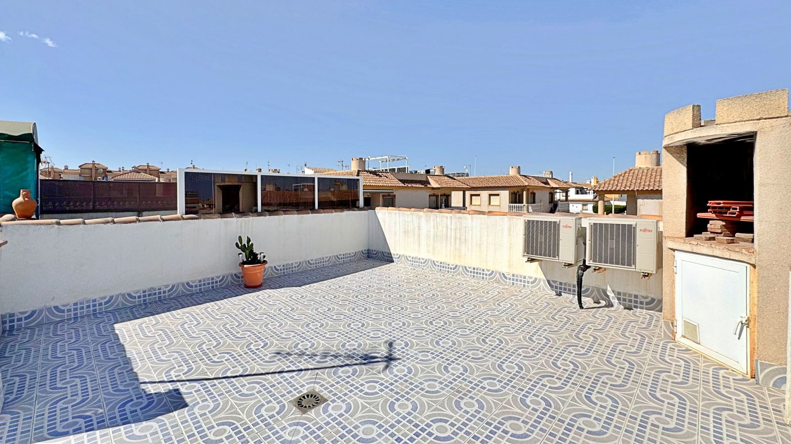For sale - 2 Bedroom 1 Bathroom Apartment in La Zenia - La Zenia  - Alicante