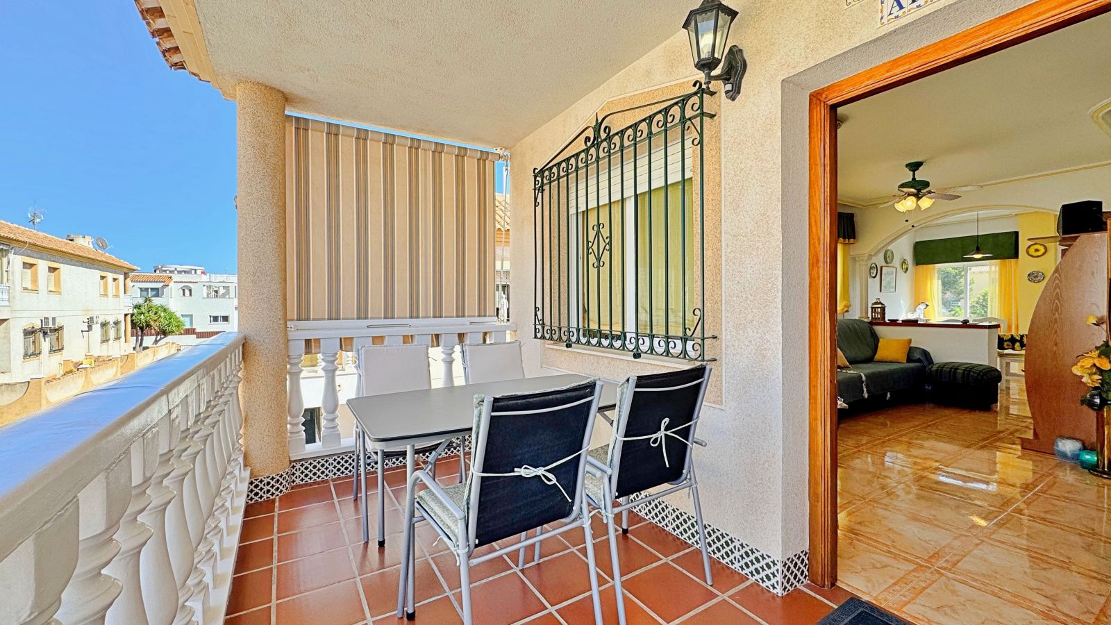 For sale - 2 Bedroom 1 Bathroom Apartment in La Zenia - La Zenia  - Alicante