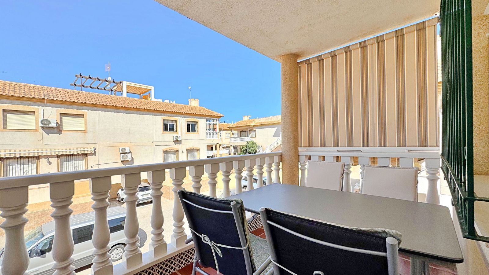 For sale - 2 Bedroom 1 Bathroom Apartment in La Zenia - La Zenia  - Alicante