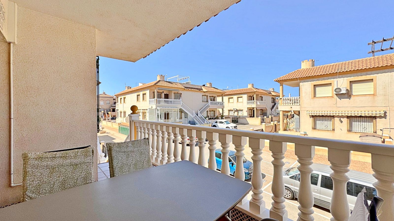 For sale - 2 Bedroom 1 Bathroom Apartment in La Zenia - La Zenia  - Alicante