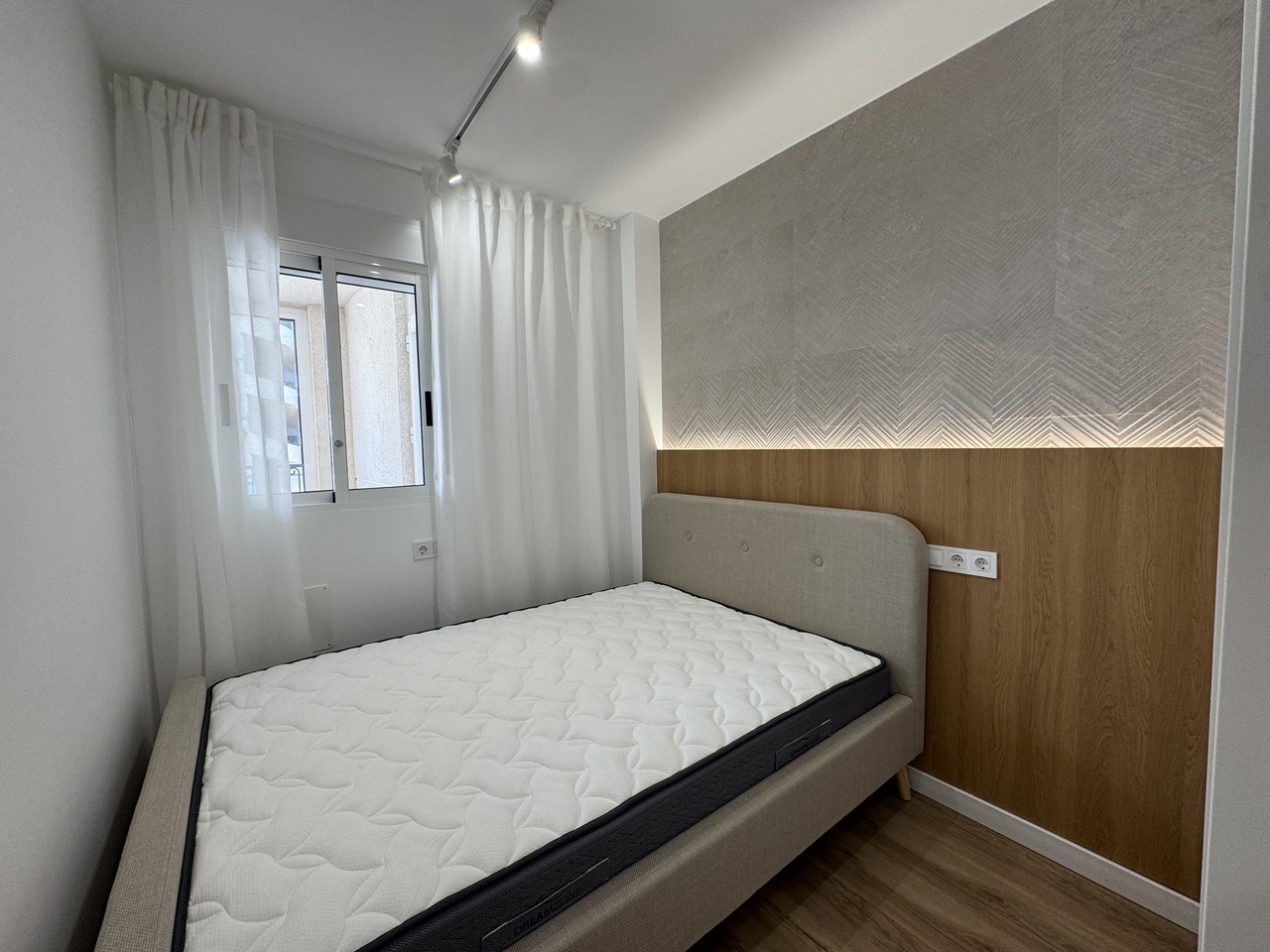 For sale - 2 Bedroom 1 Bathroom Apartment in Los Altos - , Los Altos, Alicante, Spain - Alicante