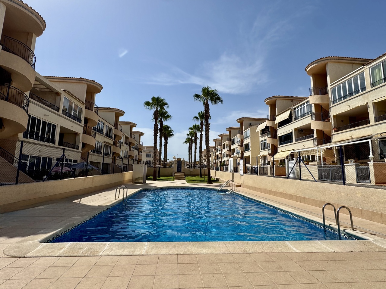 For sale - 2 Bedroom 1 Bathroom Apartment in Los Altos - , Los Altos, Alicante, Spain - Alicante