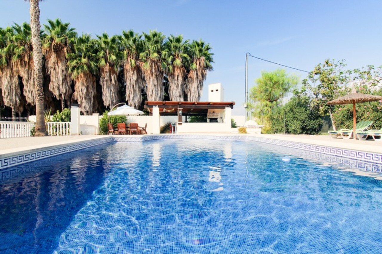 For sale - 4 Bedroom 2 Bathroom Villa in Bigastro - , Bigastro, Alicante, Spain - Alicante