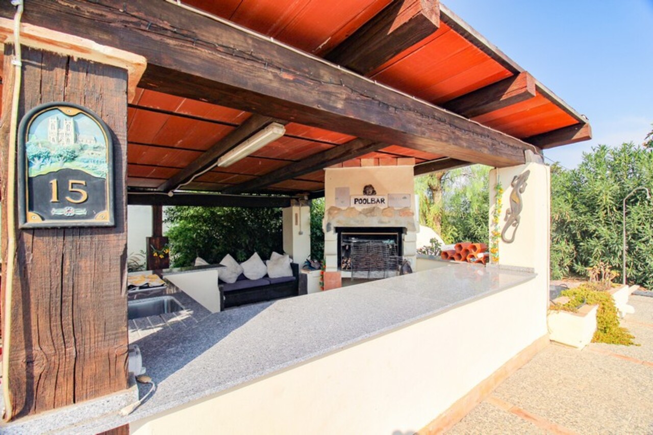 For sale - 4 Bedroom 2 Bathroom Villa in Bigastro - , Bigastro, Alicante, Spain - Alicante