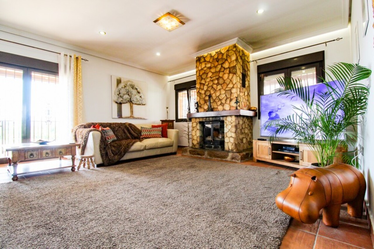 For sale - 4 Bedroom 2 Bathroom Villa in Bigastro - , Bigastro, Alicante, Spain - Alicante