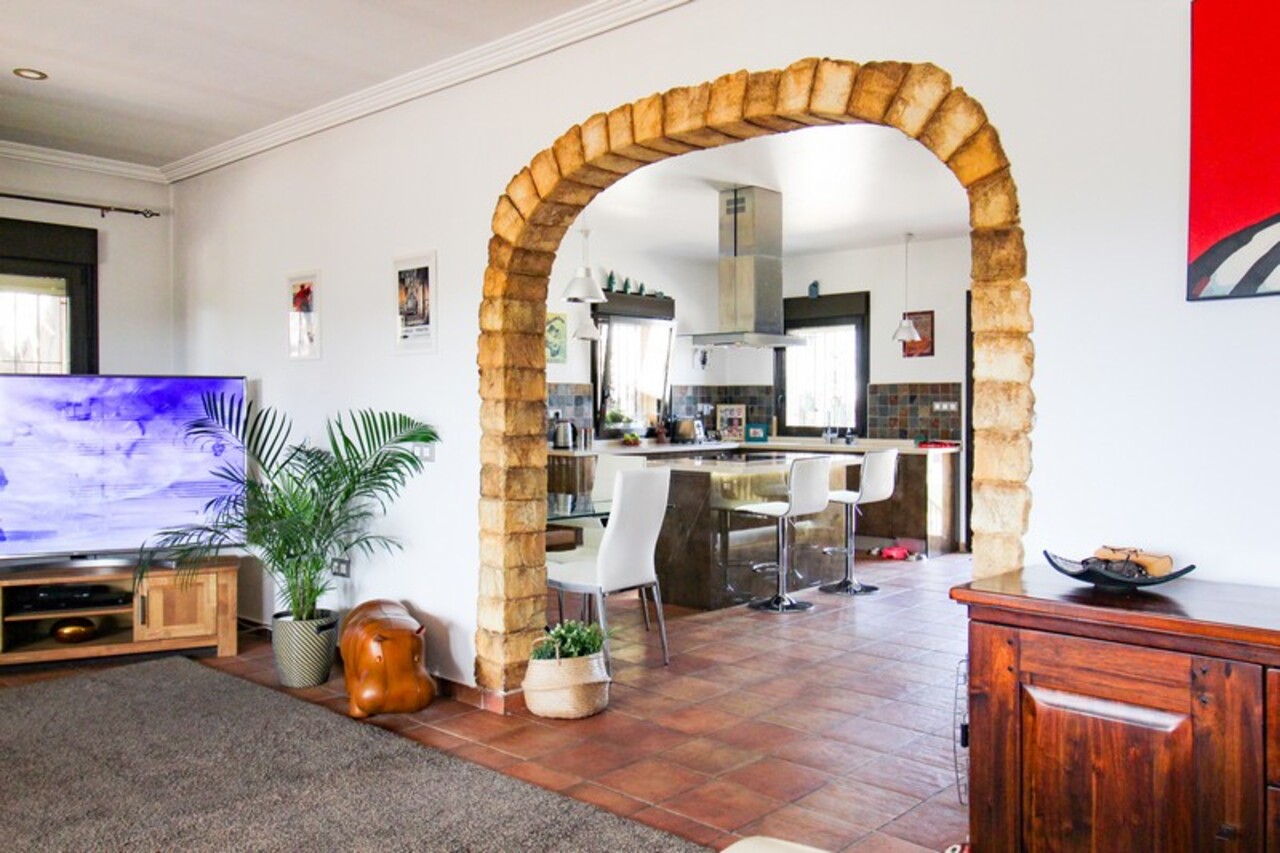 For sale - 4 Bedroom 2 Bathroom Villa in Bigastro - , Bigastro, Alicante, Spain - Alicante