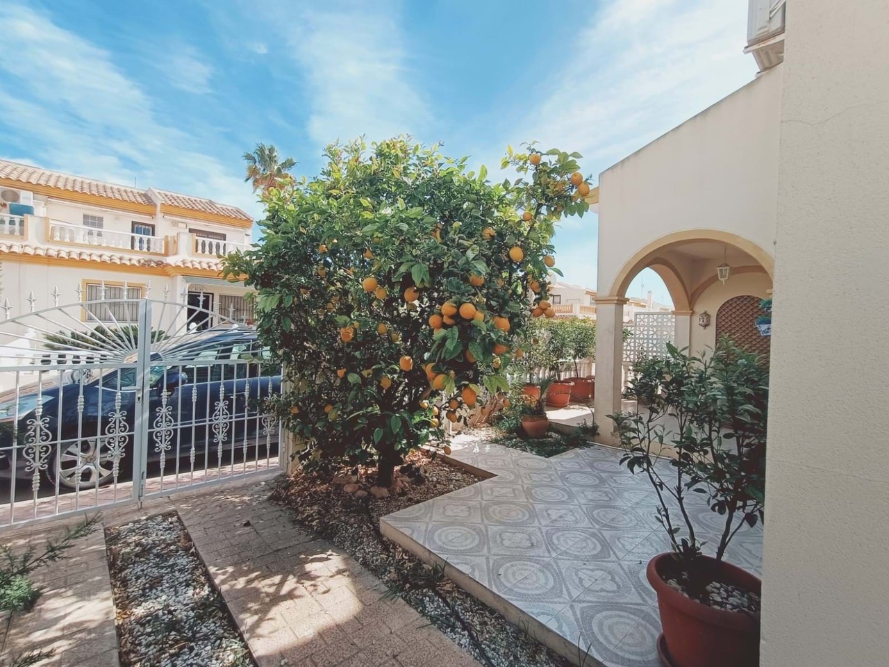 For sale - 3 Bedroom 2 Bathroom Quad House in Playa Flamenca - Costa Blanca  - Alicante