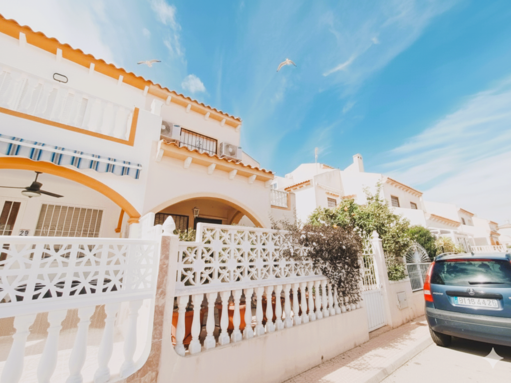 3 Bedroom 2 Bathroom Quad House in Playa Flamenca