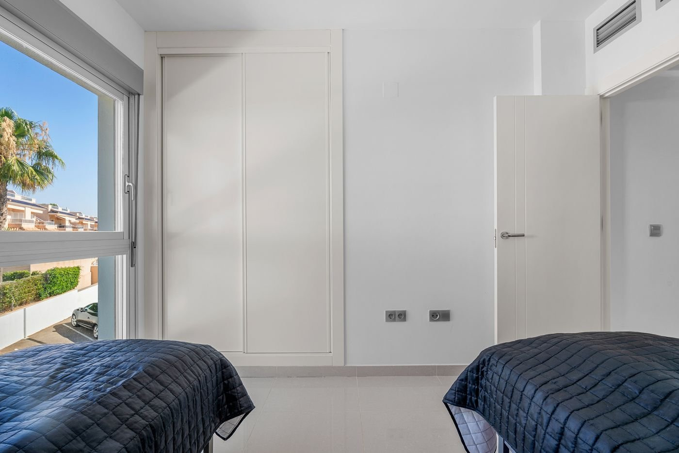 For sale - 2 Bedroom 2 Bathroom Penthouse in Punta Prima - Costa Blanca  - Alicante