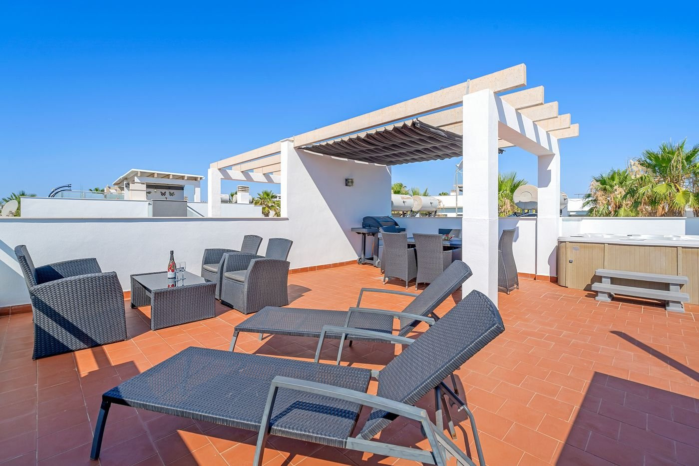 For sale - 2 Bedroom 2 Bathroom Penthouse in Punta Prima - Costa Blanca  - Alicante