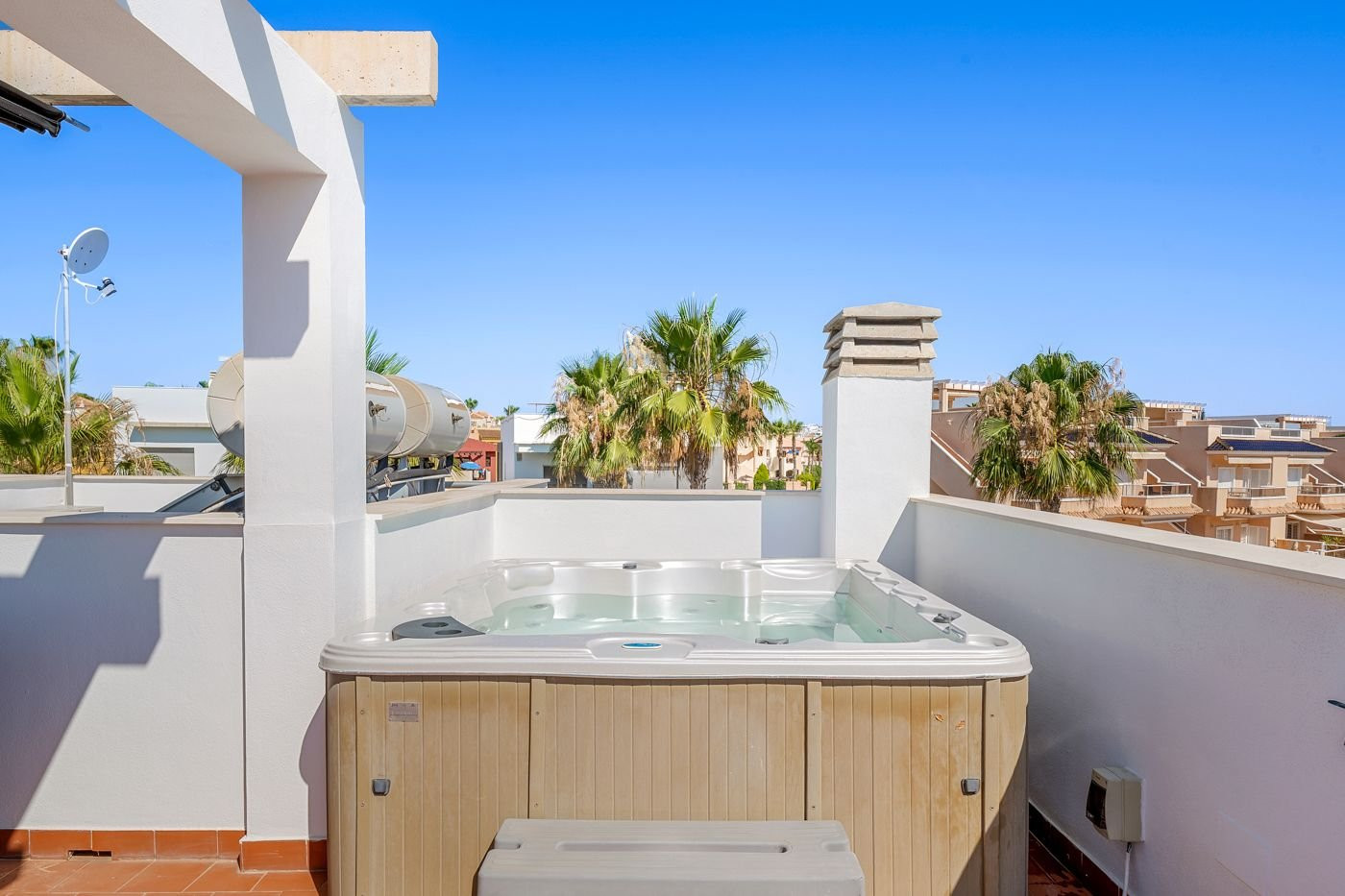For sale - 2 Bedroom 2 Bathroom Penthouse in Punta Prima - Costa Blanca  - Alicante