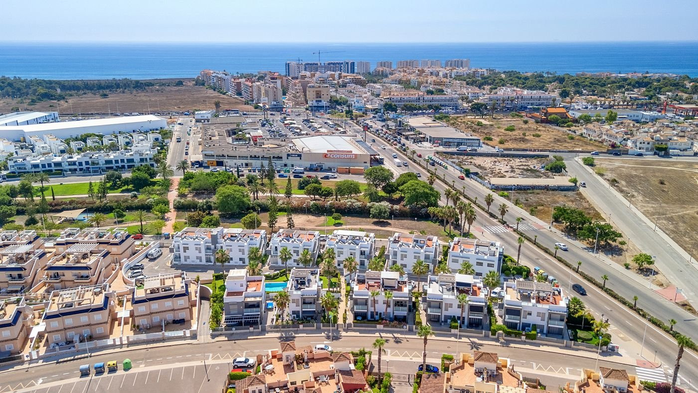 For sale - 2 Bedroom 2 Bathroom Penthouse in Punta Prima - Costa Blanca  - Alicante
