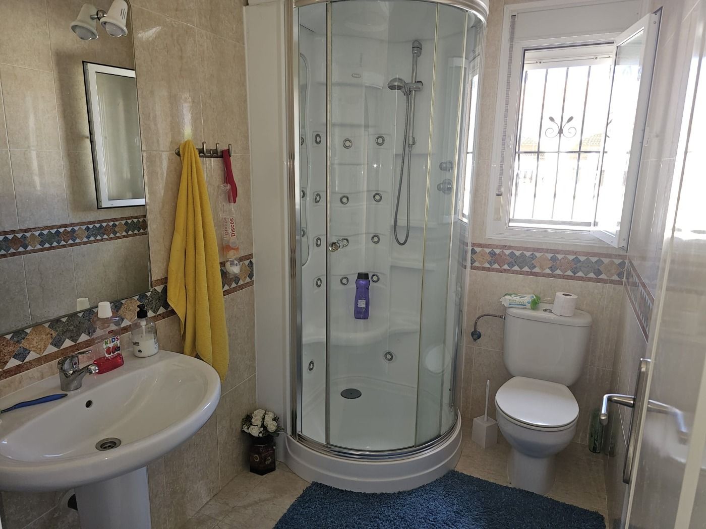 For sale - 3 Bedroom 3 Bathroom Villa in Benijofar - Urbanizacion Monteazul  - Alicante