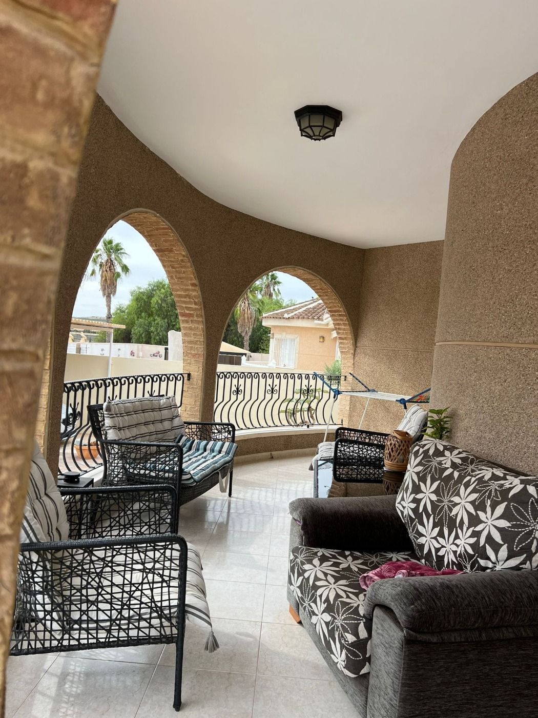 For sale - 3 Bedroom 3 Bathroom Villa in Benijofar - Urbanizacion Monteazul  - Alicante