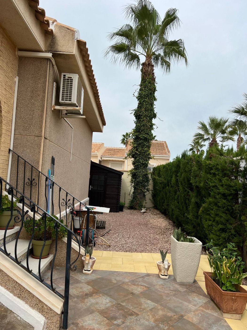 For sale - 3 Bedroom 3 Bathroom Villa in Benijofar - Urbanizacion Monteazul  - Alicante