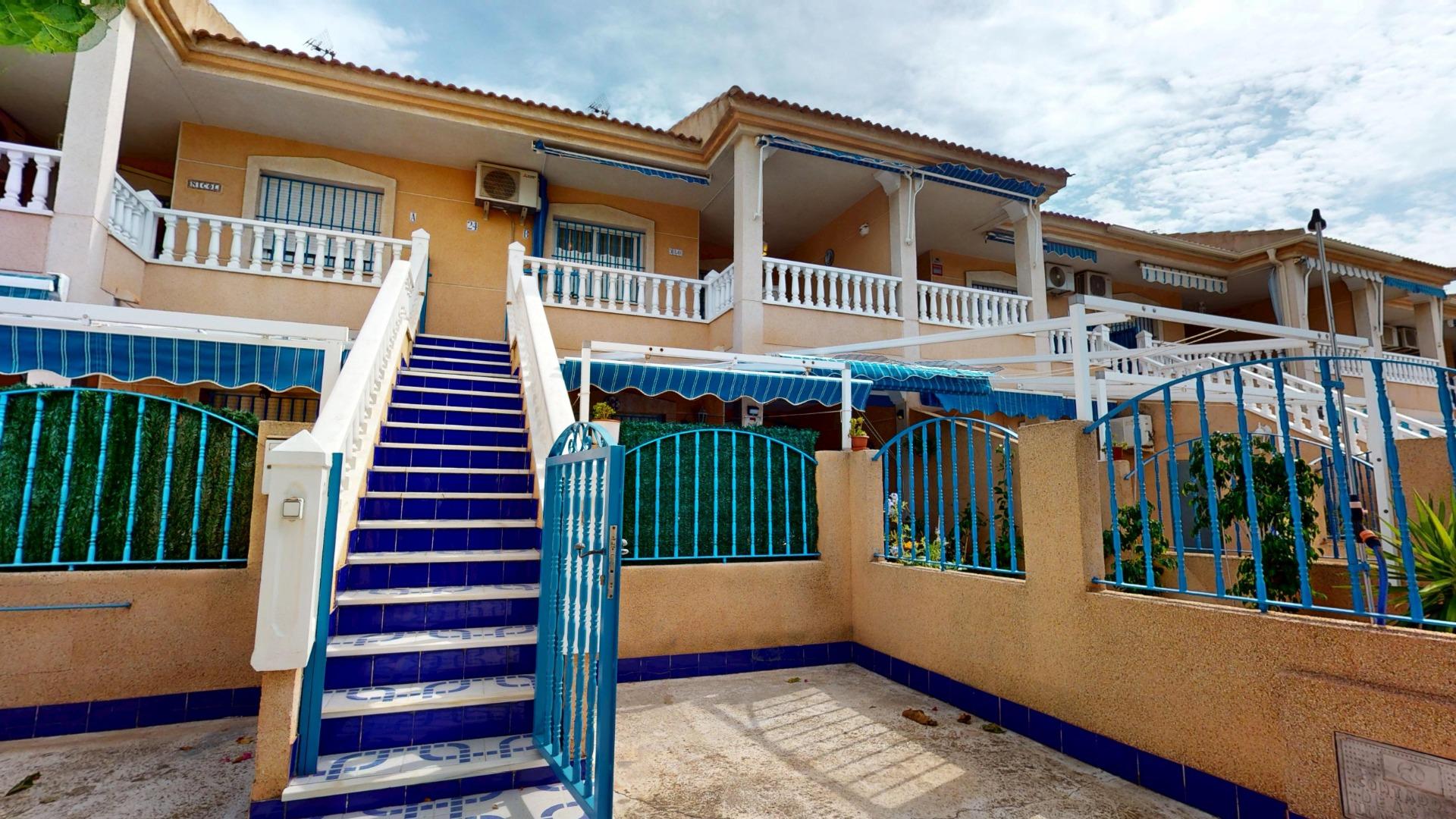 For sale - 2 Bedroom 1 Bathroom Top Floor apartment in Los Alcazares - , Los Alcazares, Murcia, Spain - Murcia