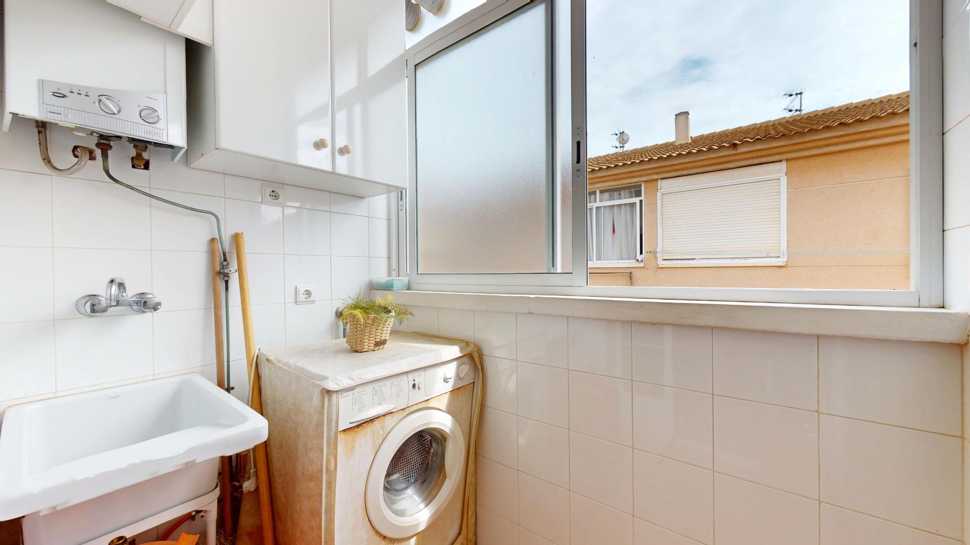 For sale - 2 Bedroom 1 Bathroom Top Floor apartment in Los Alcazares - , Los Alcazares, Murcia, Spain - Murcia