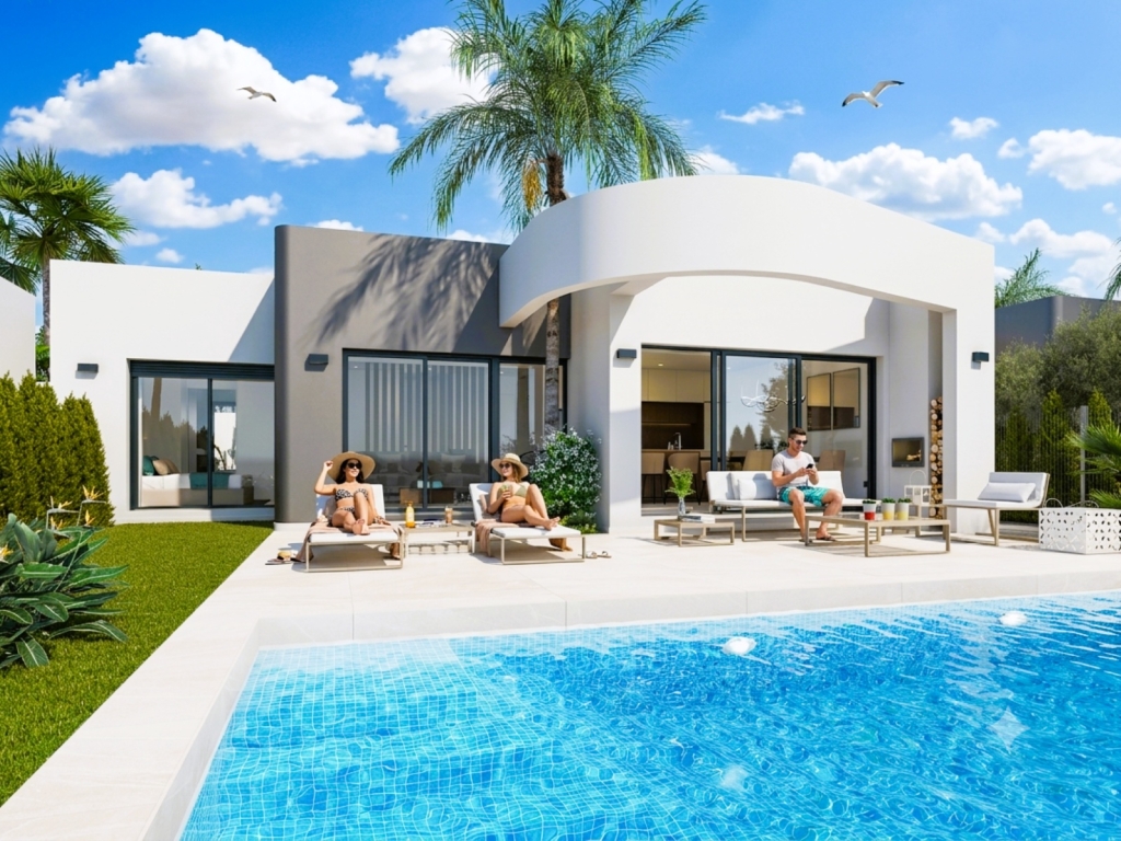 3 Bedroom 2 Bathroom Villa in Los Alcazares
