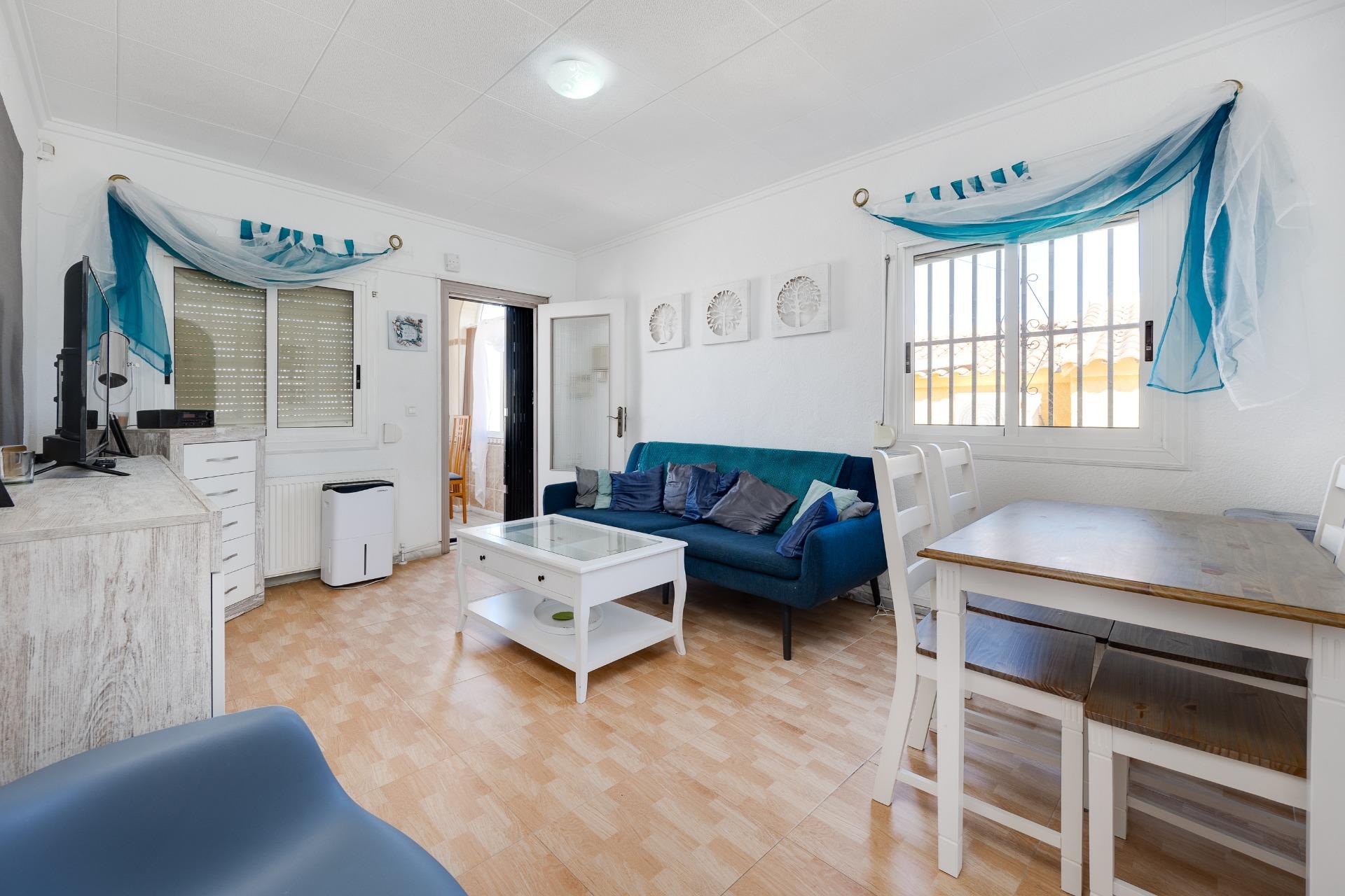 For sale - 3 Bedroom 2 Bathroom Villa in San Fulgencio - La Marina  - Alicante