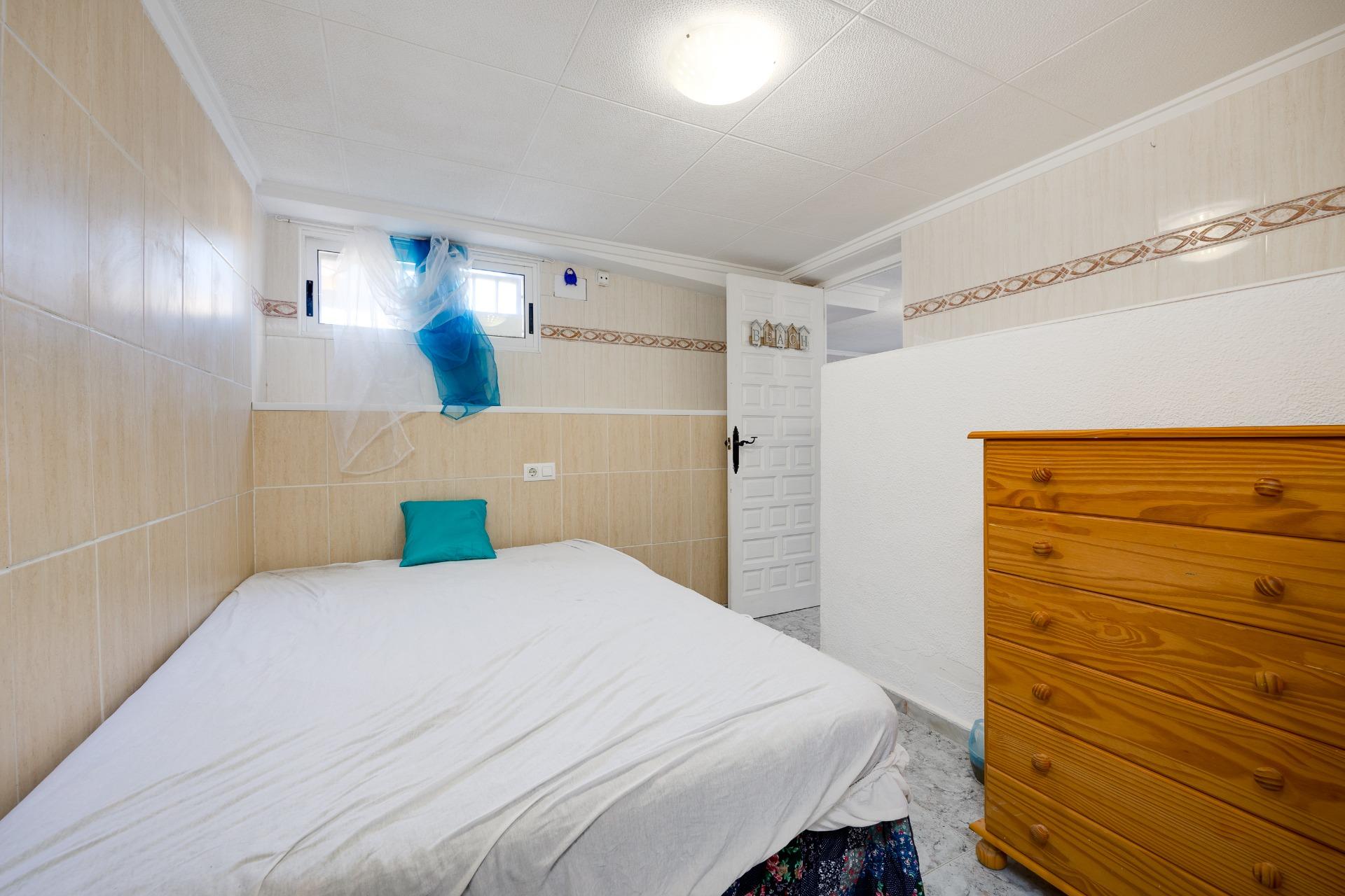 For sale - 3 Bedroom 2 Bathroom Villa in San Fulgencio - La Marina  - Alicante