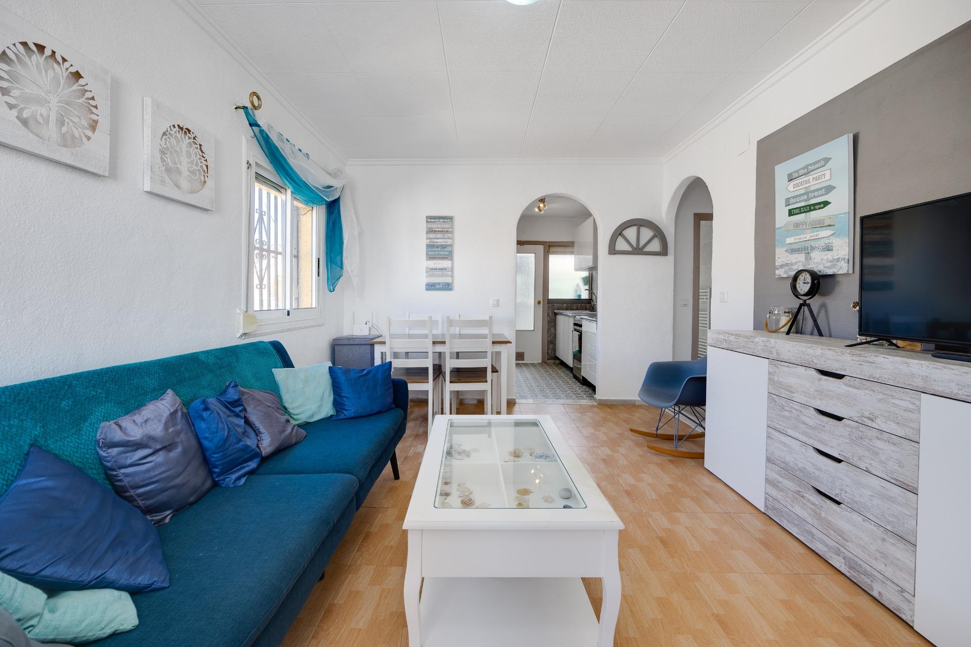 For sale - 3 Bedroom 2 Bathroom Villa in San Fulgencio - La Marina  - Alicante