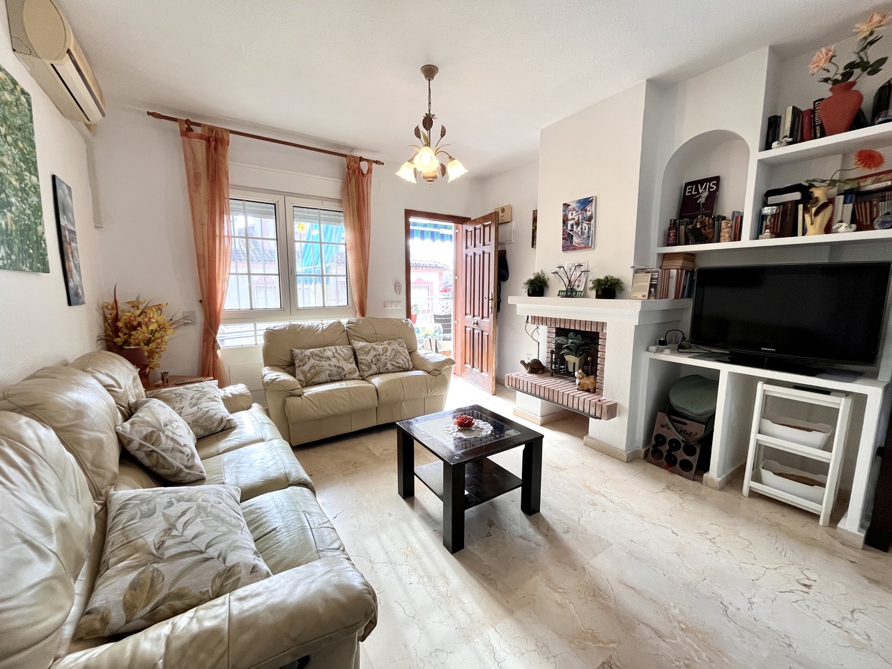 For sale - 2 Bedroom 1 Bathroom Apartment in Playa Flamenca - Costa Blanca  - Alicante