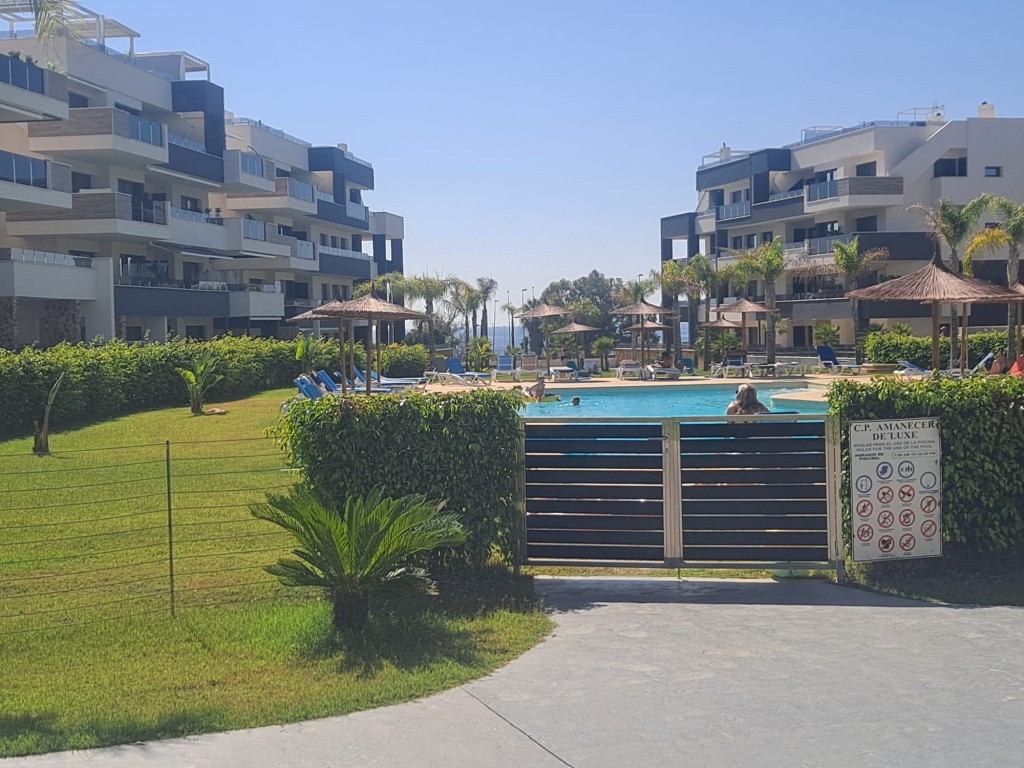 For sale - 2 Bedroom 2 Bathroom Apartment in Playa Flamenca - Costa Blanca  - Alicante