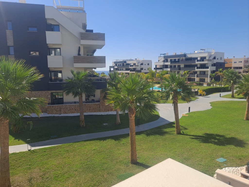 For sale - 2 Bedroom 2 Bathroom Apartment in Playa Flamenca - Costa Blanca  - Alicante