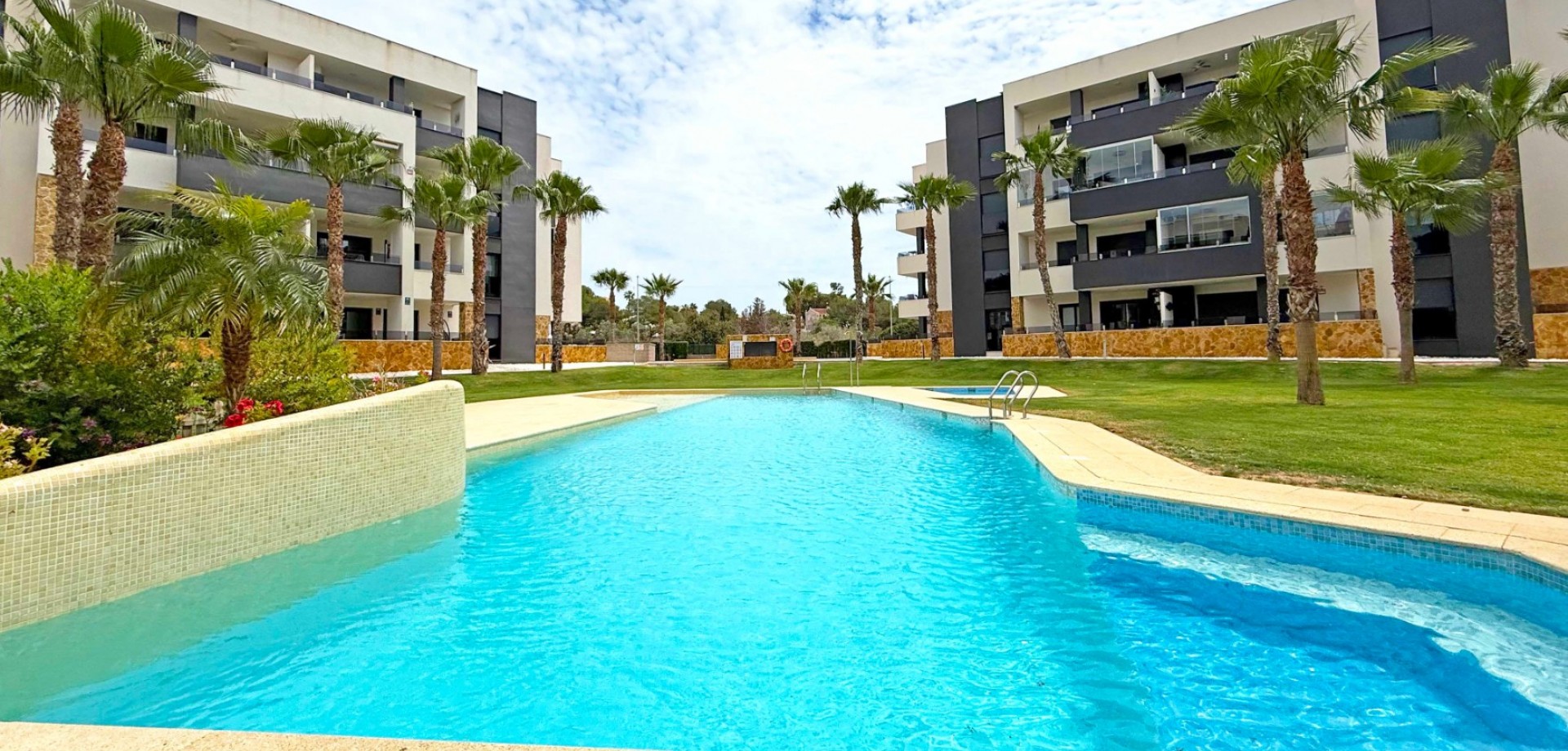 For sale - 2 Bedroom 2 Bathroom Apartment in Los Altos - Costa Blanca  - Alicante