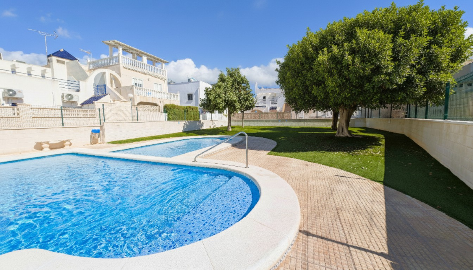 Sold - SOLD! 2 Bedroom 2 Bathroom Ground Floor Apartment in Torrevieja - Torrevieja Carrefour  - Alicante