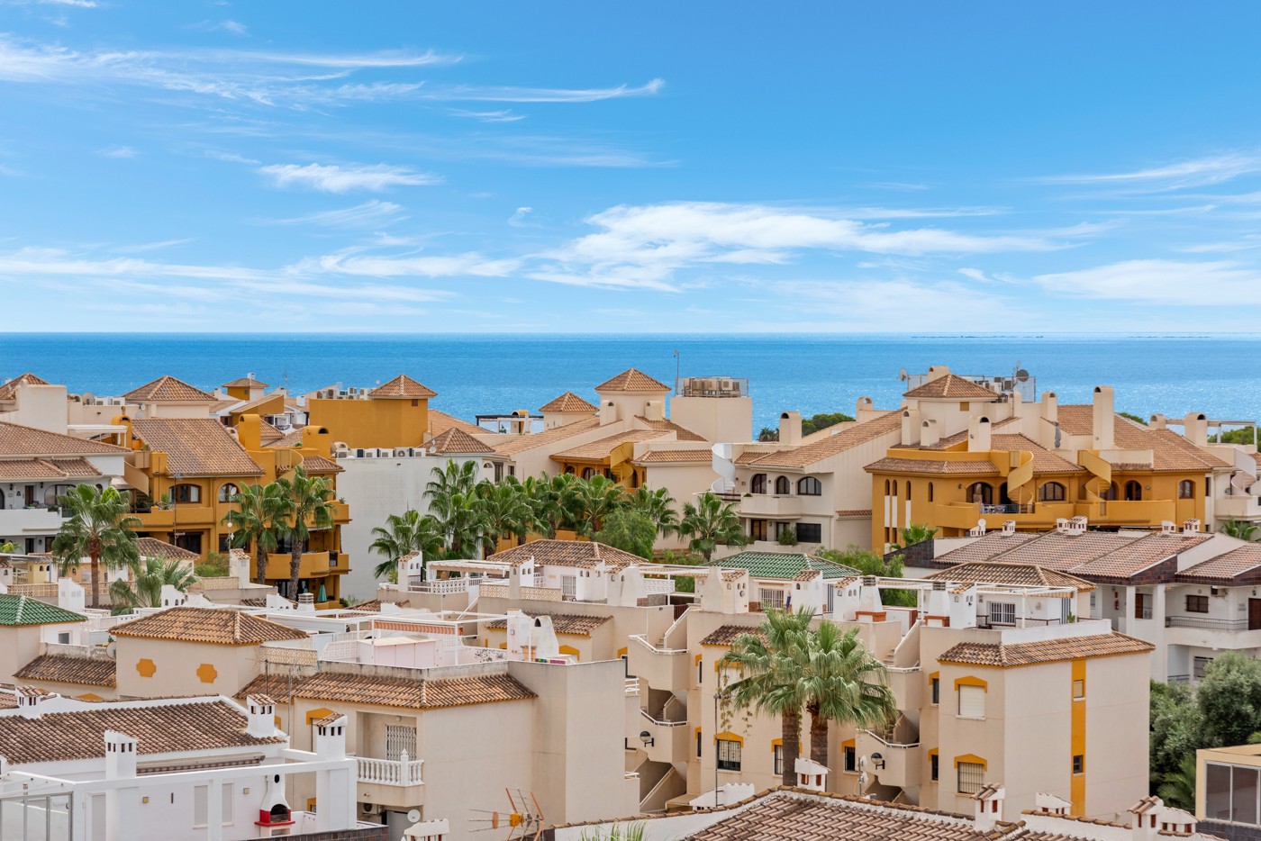For sale - 3 Bedroom 2 Bathroom Apartment in Punta Prima - Punta Prima  - Alicante