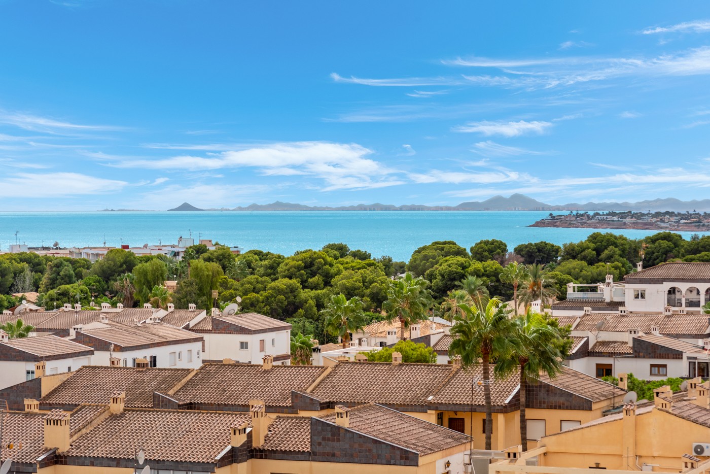 For sale - 3 Bedroom 2 Bathroom Apartment in Punta Prima - Punta Prima  - Alicante