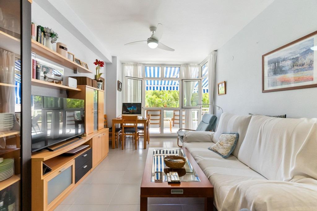 For sale - 3 Bedroom 1 Bathroom Apartment in Cabo Roig - Altos de campoamor  - Alicante