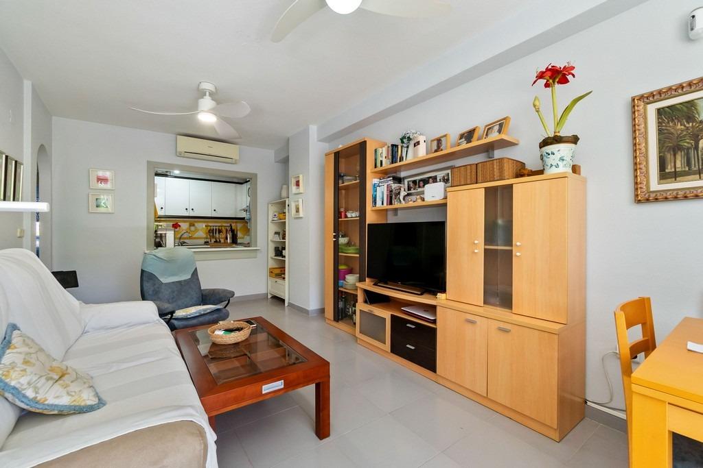 For sale - 3 Bedroom 1 Bathroom Apartment in Cabo Roig - Altos de campoamor  - Alicante