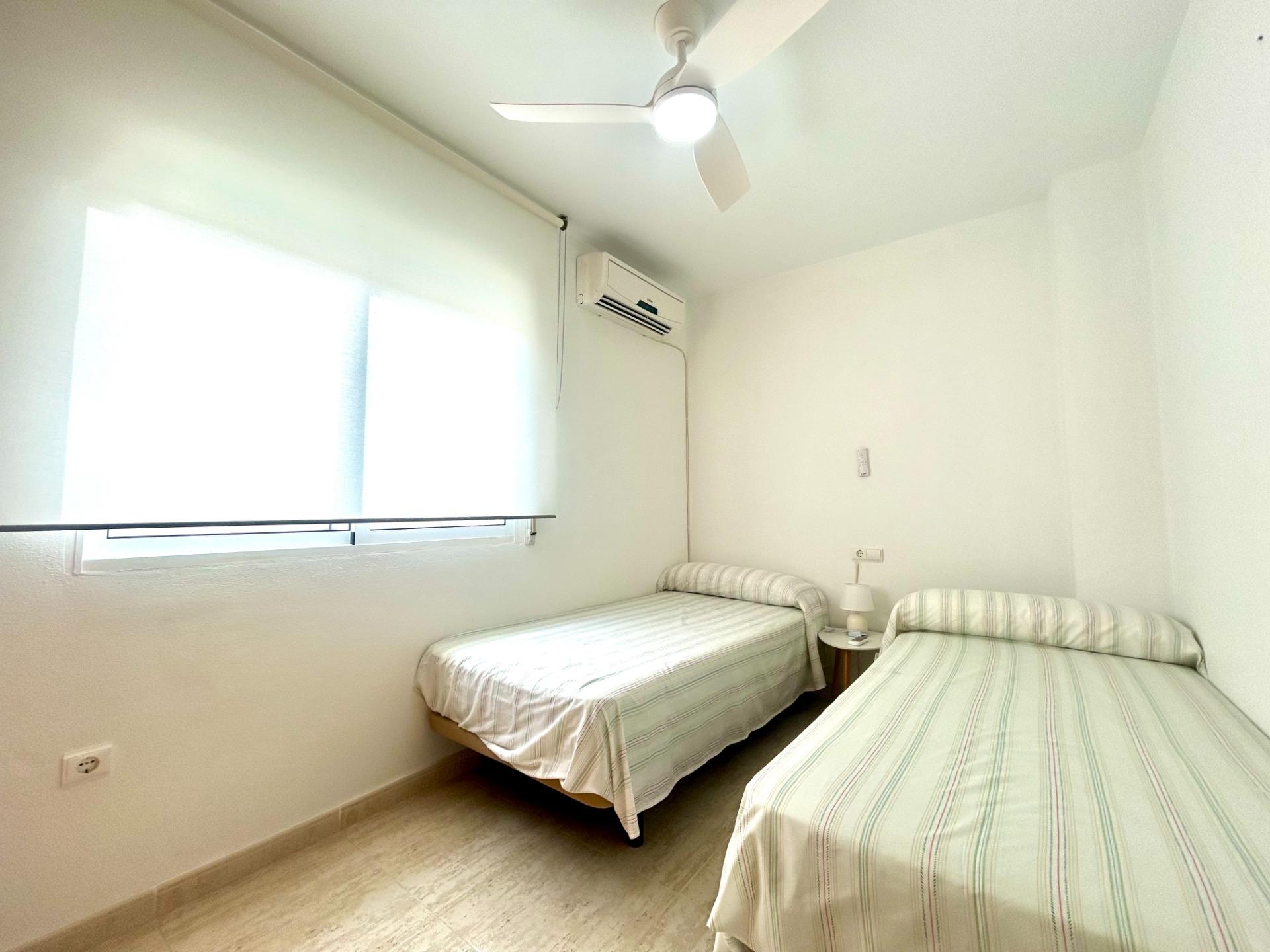 For sale - 3 Bedroom 2 Bathroom Terraced house in Cabo Roig - Campoamor  - Alicante