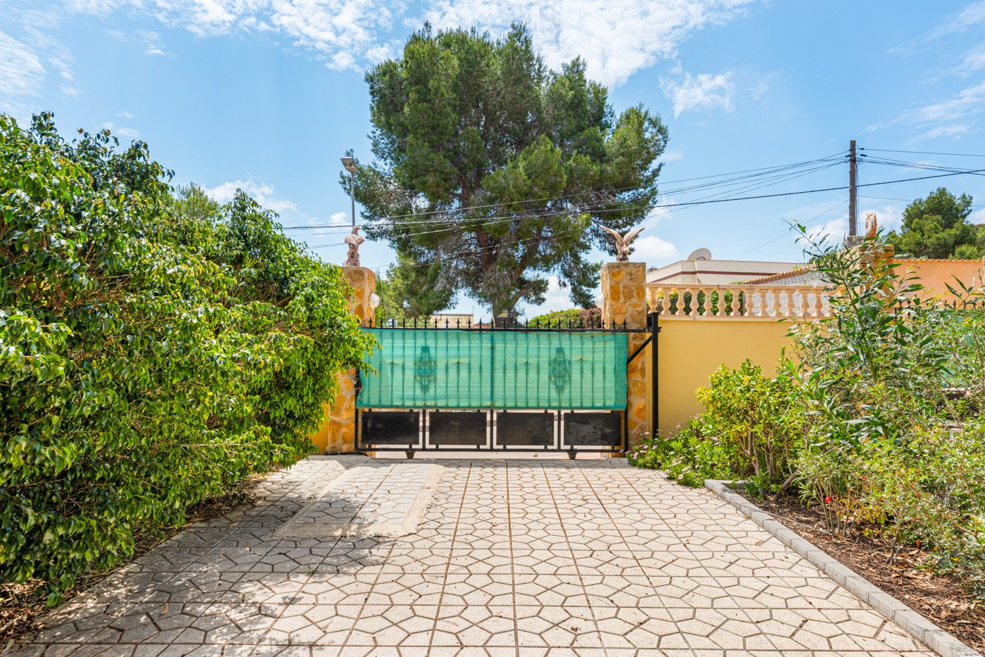 For sale - 4 Bedroom 3 Bathroom Villa in Jacarilla - Jacarilla  - Alicante