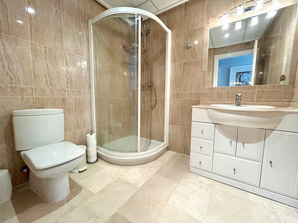 For sale - 3 Bedroom 2 Bathroom Penthouse in Cabo Roig - Campoamor  - Alicante