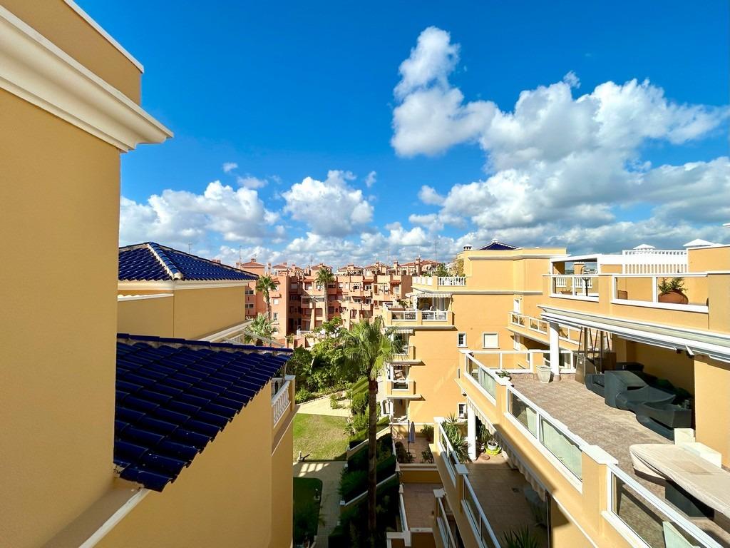 For sale - 3 Bedroom 2 Bathroom Penthouse in Cabo Roig - Campoamor  - Alicante