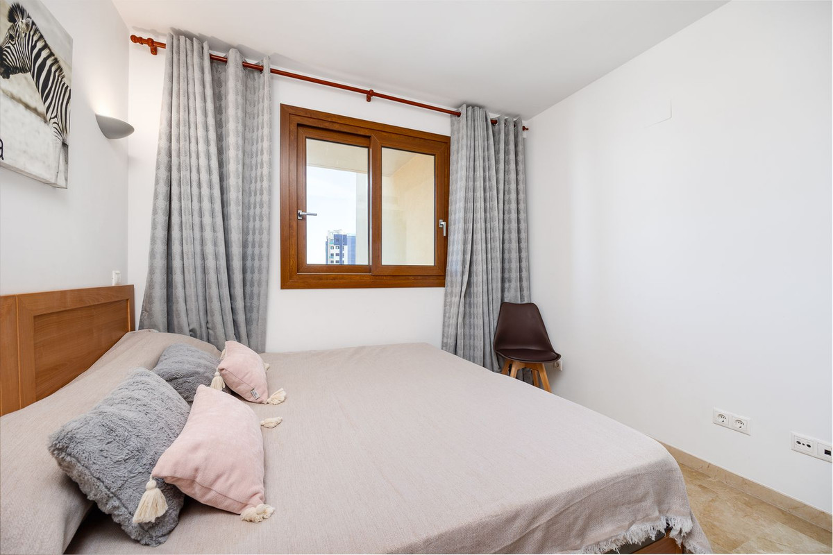 For sale - 2 Bedroom 1 Bathroom Penthouse in Punta Prima - Punta Prima  - Alicante