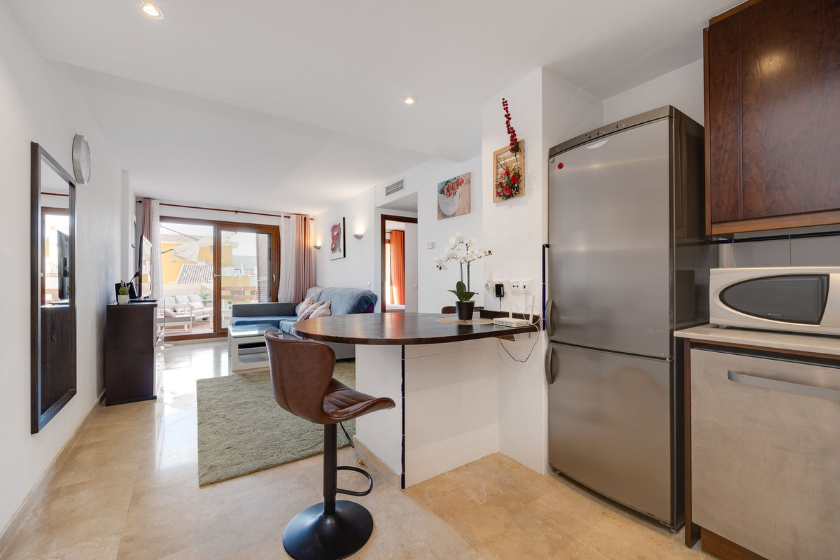 For sale - 2 Bedroom 1 Bathroom Penthouse in Punta Prima - Punta Prima  - Alicante