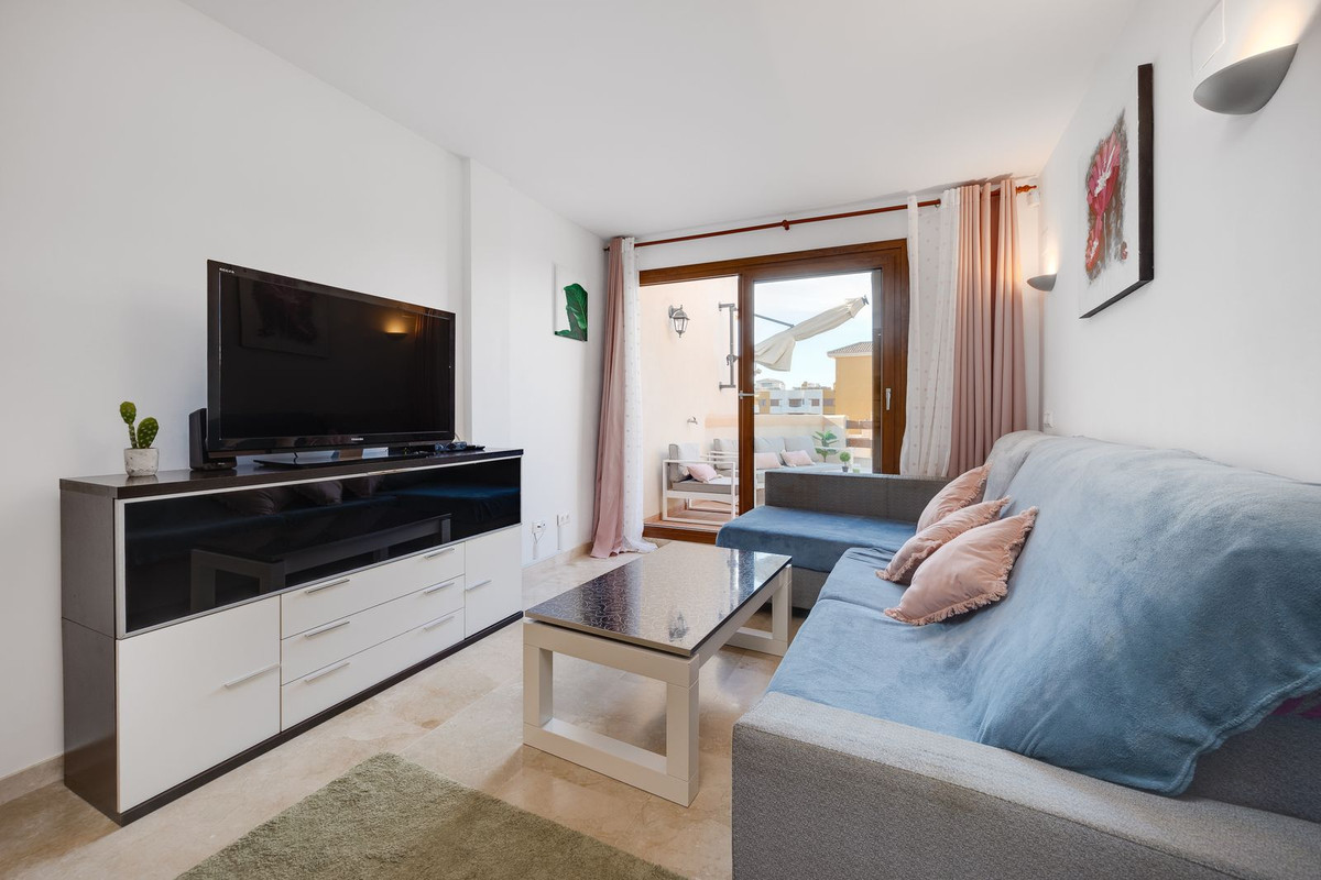 For sale - 2 Bedroom 1 Bathroom Penthouse in Punta Prima - Punta Prima  - Alicante