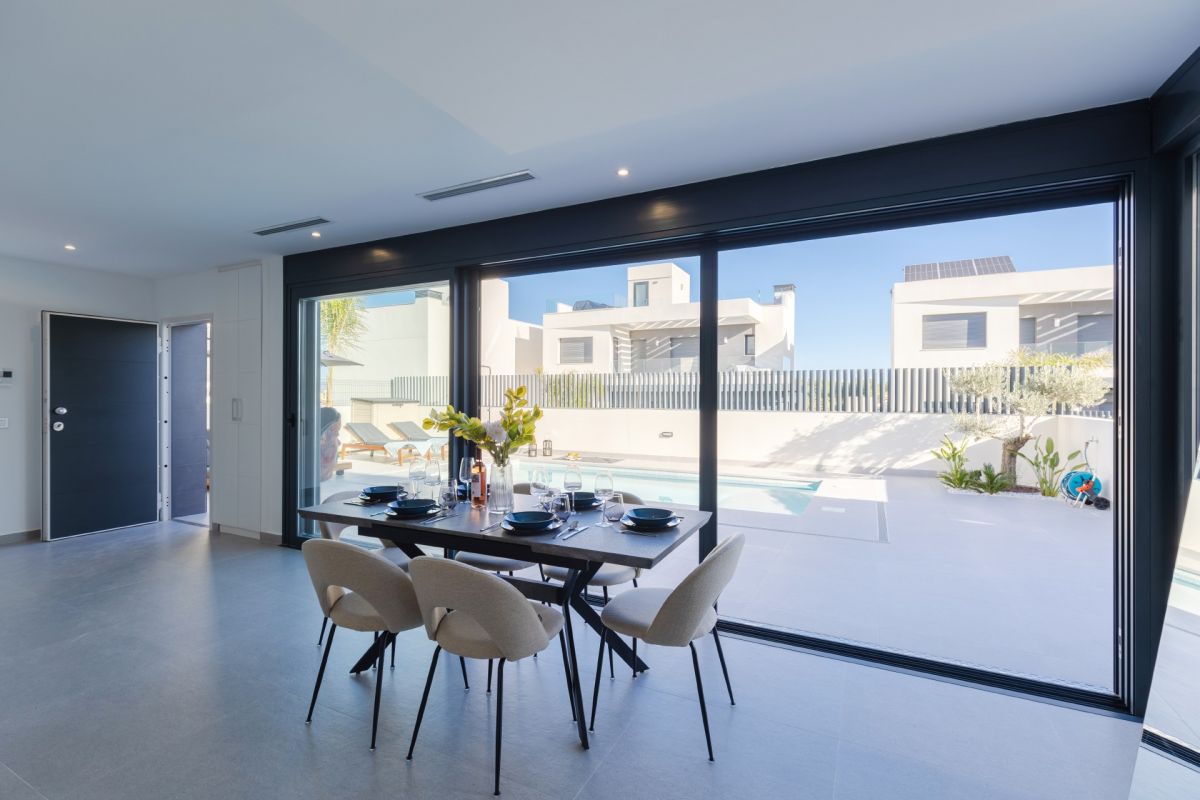 For sale - 3 Bedroom 2 Bathroom Villa in ALGORFA - , ALGORFA, Alicante, Spain - Alicante