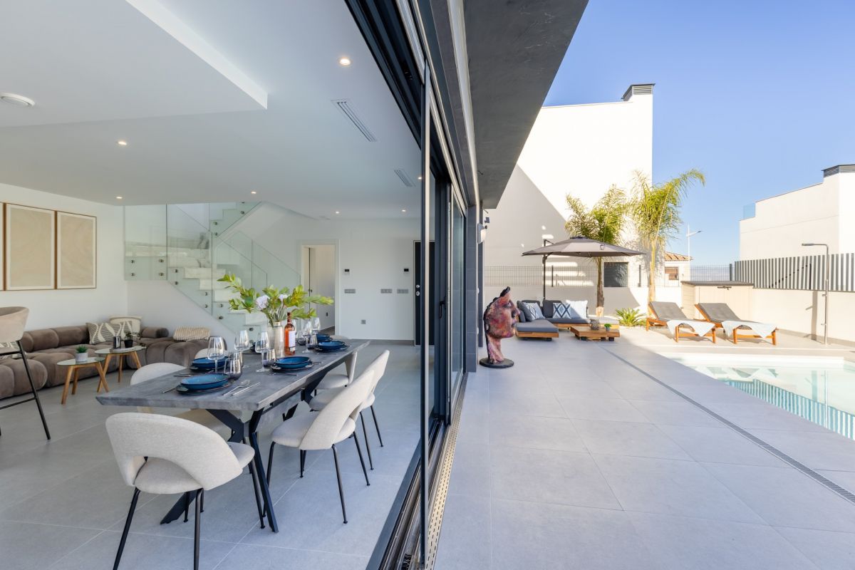 For sale - 3 Bedroom 2 Bathroom Villa in ALGORFA - , ALGORFA, Alicante, Spain - Alicante