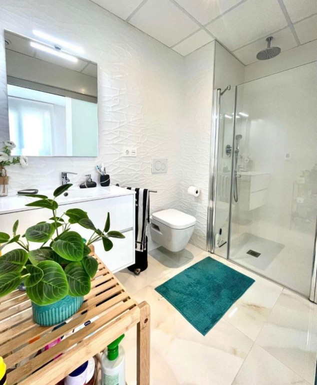 For sale - 2 Bedroom 2 Bathroom Apartment in Orihuela Costa -  - Alicante