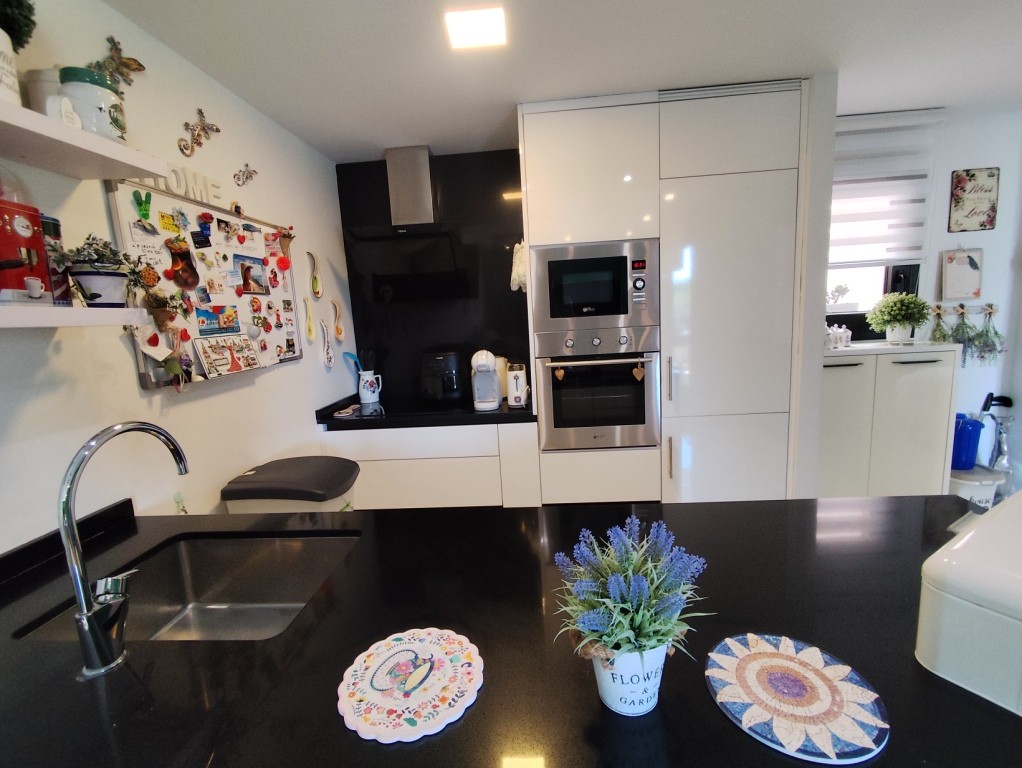 For sale - 2 Bedroom 2 Bathroom Apartment in Orihuela Costa -  - Alicante