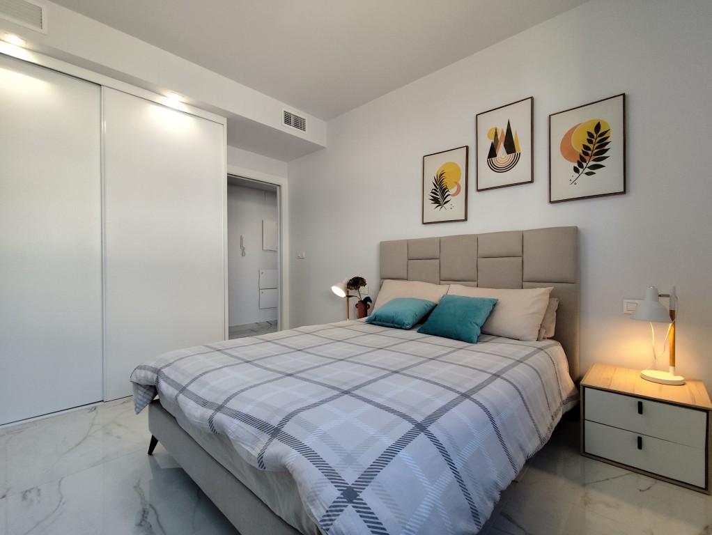 For sale - 2 Bedroom 2 Bathroom Apartment in Playa Flamenca -  - Alicante