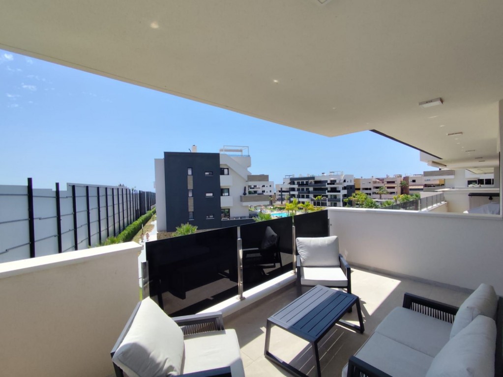 For sale - 2 Bedroom 2 Bathroom Apartment in Playa Flamenca -  - Alicante