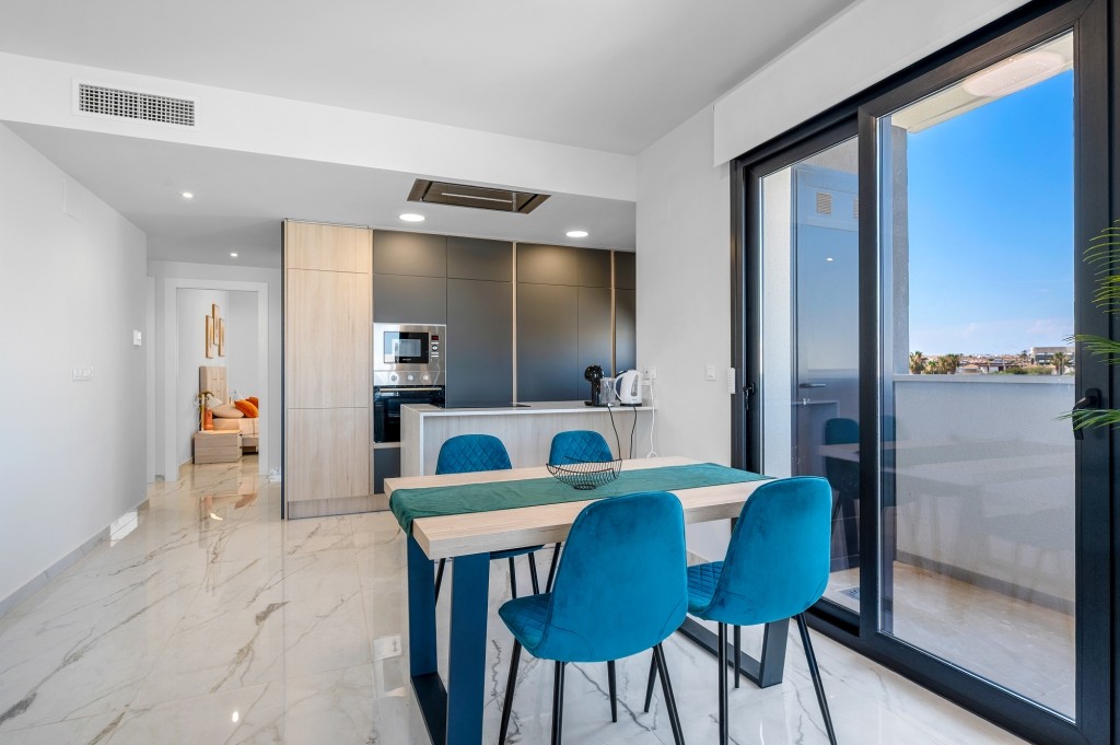 For sale - 2 Bedroom 2 Bathroom Apartment in Orihuela Costa -  - Alicante