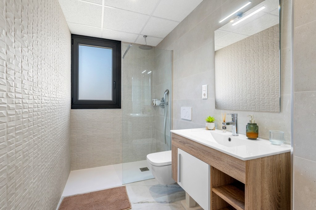 For sale - 2 Bedroom 2 Bathroom Apartment in Orihuela Costa -  - Alicante
