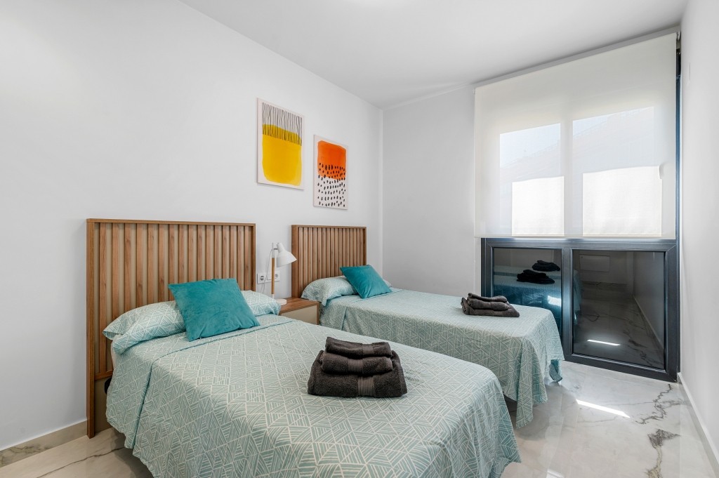 For sale - 2 Bedroom 2 Bathroom Apartment in Orihuela Costa -  - Alicante